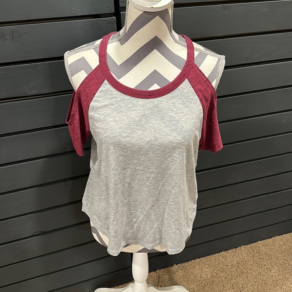 Grey & Burgundy medium cold shoulder t-shirt